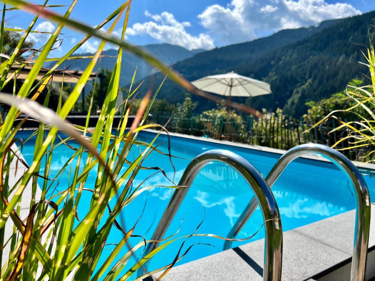 Alm Seasons Premium Chalet & Studios Saalbach-Hinterglemm Esterno foto