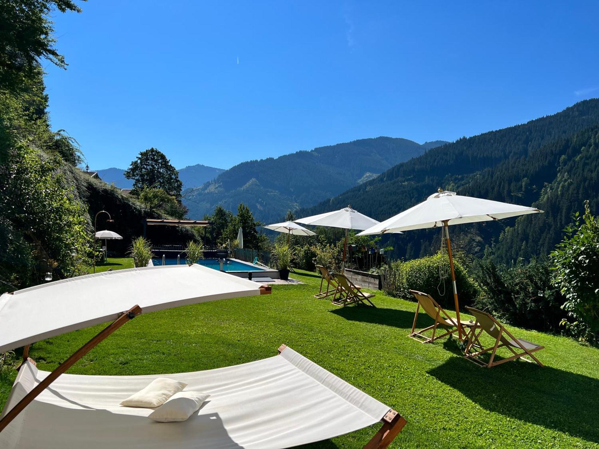Alm Seasons Premium Chalet & Studios Saalbach-Hinterglemm Esterno foto