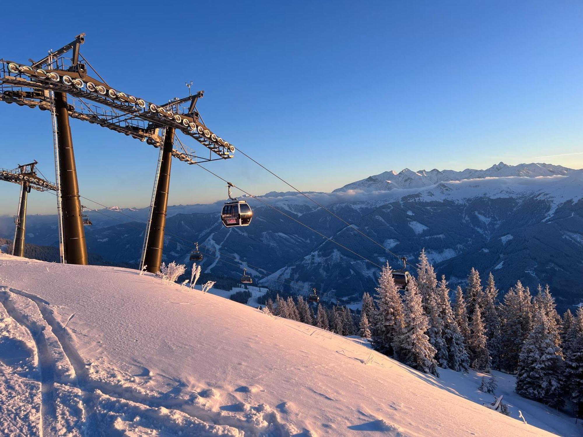 Alm Seasons Premium Chalet & Studios Saalbach-Hinterglemm Esterno foto